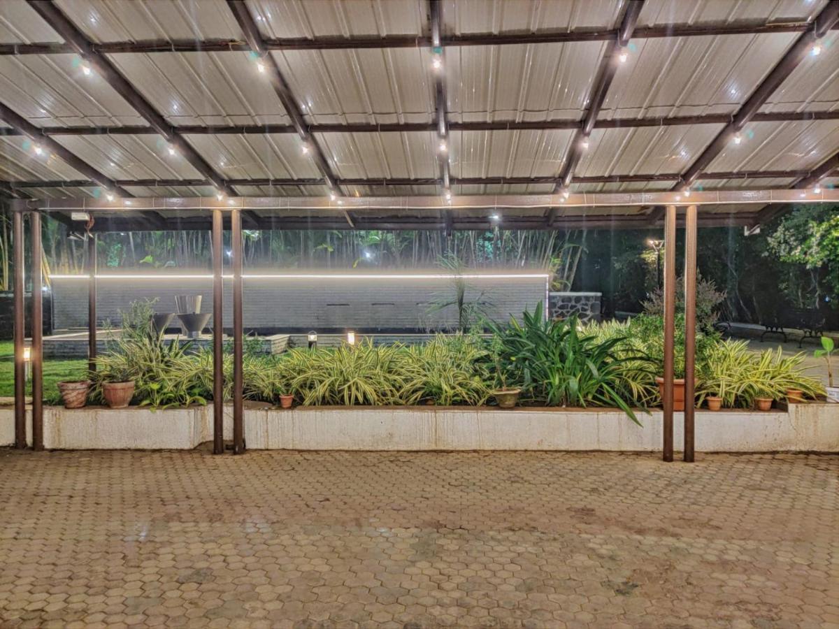 Hotel Ashwin Igatpuri, Pure Veg & Jain Food Extérieur photo