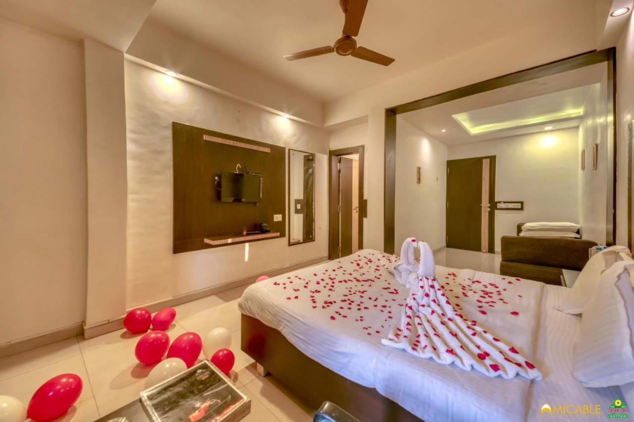 Hotel Ashwin Igatpuri, Pure Veg & Jain Food Extérieur photo