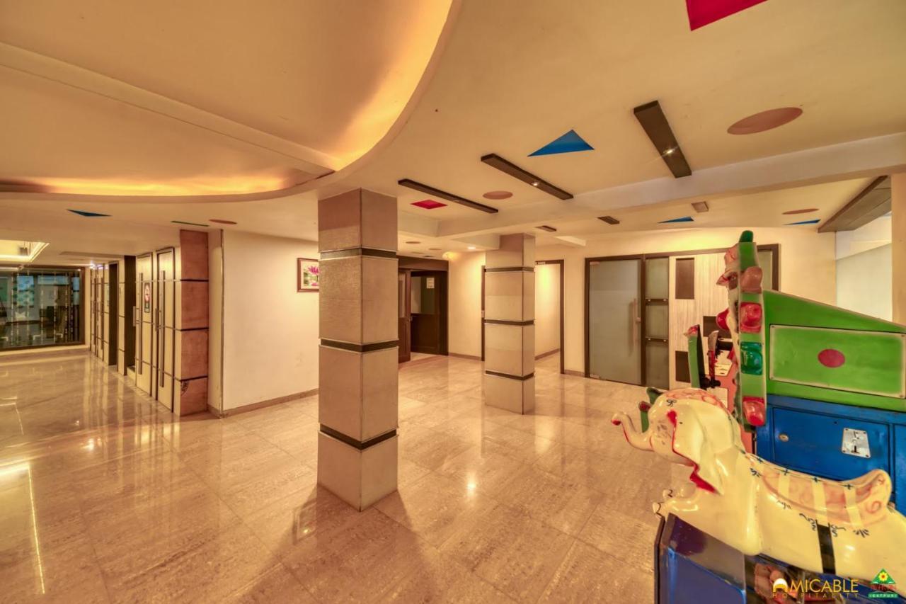 Hotel Ashwin Igatpuri, Pure Veg & Jain Food Extérieur photo