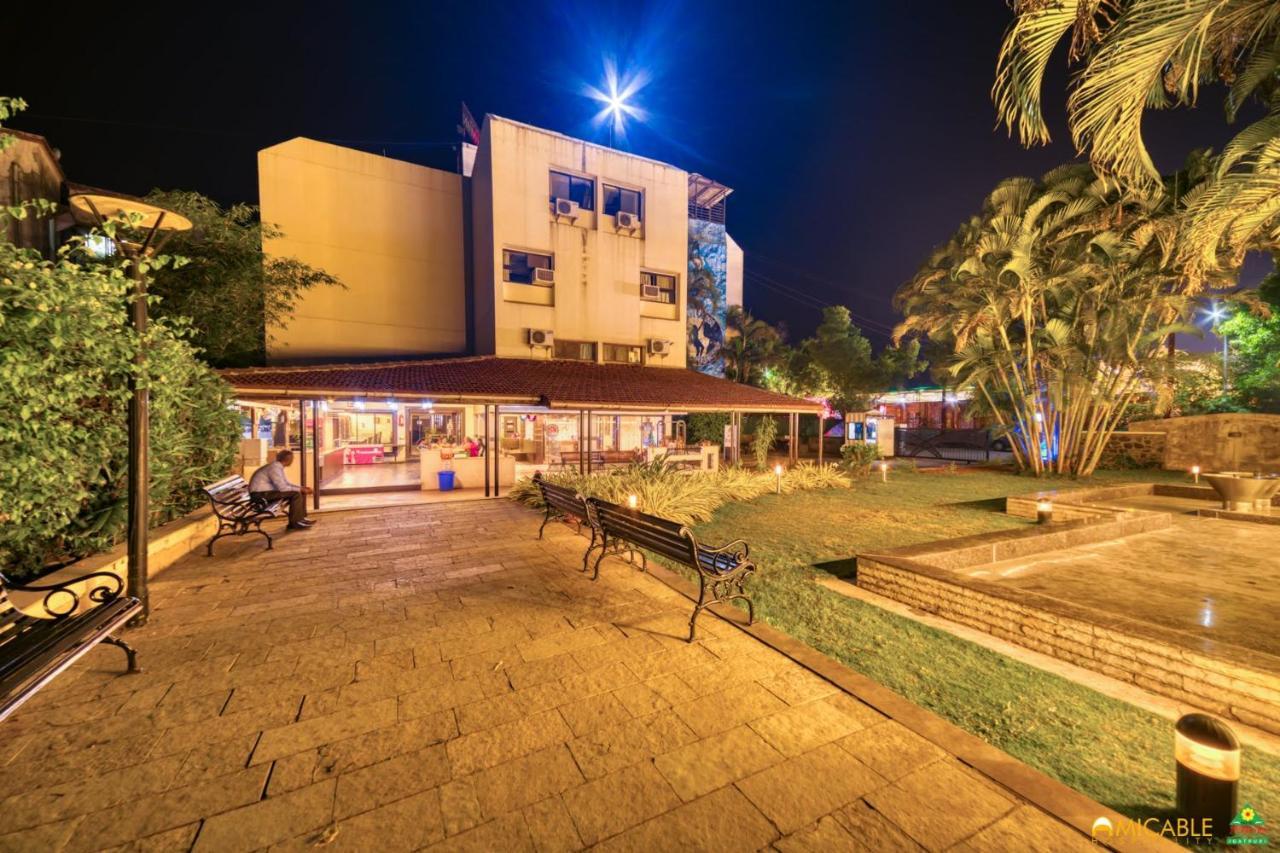 Hotel Ashwin Igatpuri, Pure Veg & Jain Food Extérieur photo